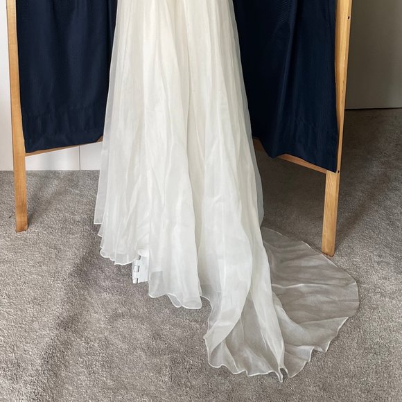 NWT Liancarlo White Wedding Dress or Evening Gown In Silk Organza Material - Picture 4 of 9